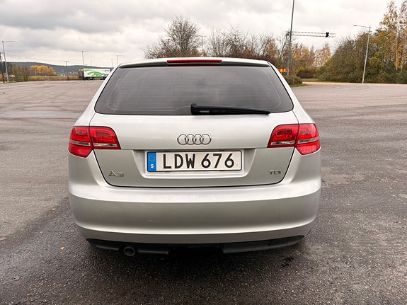 Audi A3 4 of 10