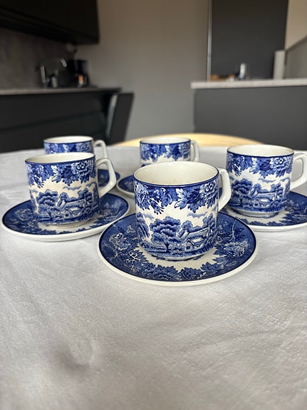 Product image 1 of 6
