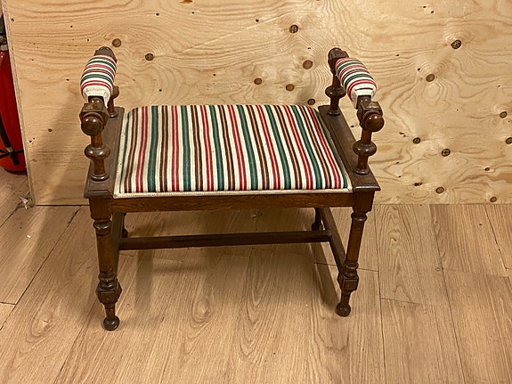 Product image 1 of 7
