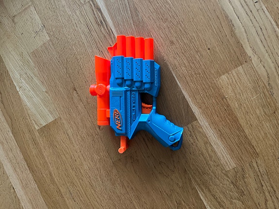 Product image 1 of 3