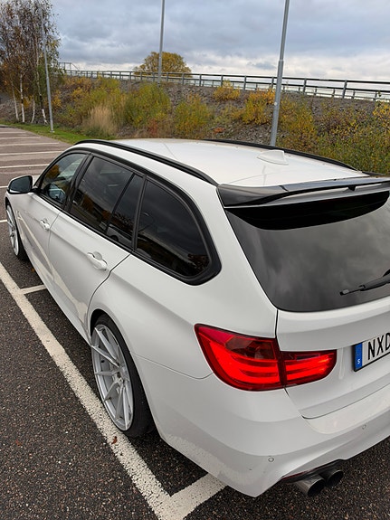 BMW 320d 5 of 18