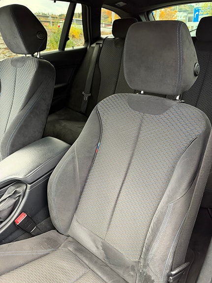BMW 320d 16 of 18