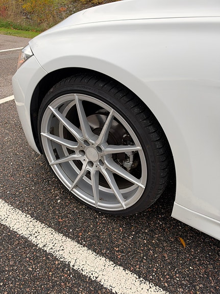 BMW 320d 18 of 18