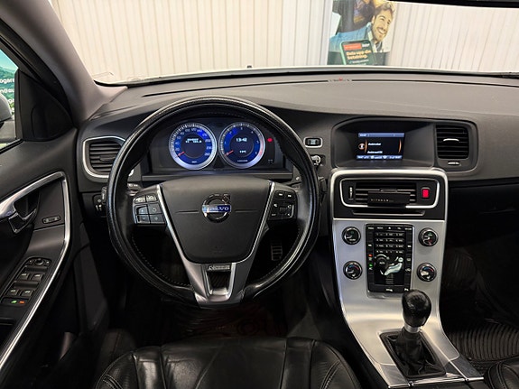 Volvo S60 9 of 14