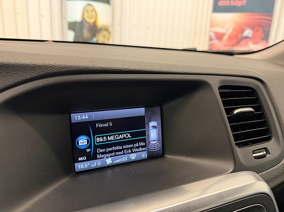 Volvo S60 11 of 14