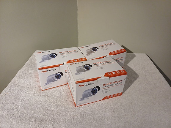 Product image 1 of 4