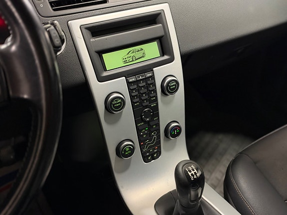 Volvo V50 18 of 25