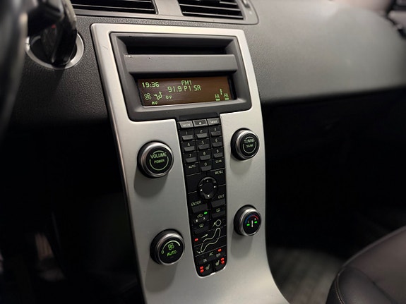 Volvo V50 19 of 25