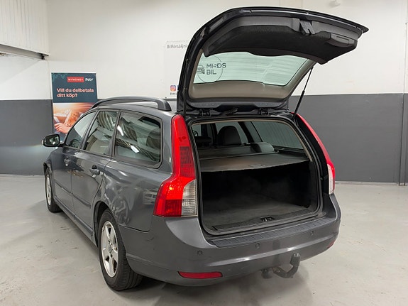 Volvo V50 9 of 25