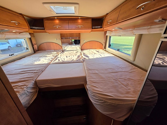 Carthago CHIC C-LINE T-PLUS 4.8 6 of 14
