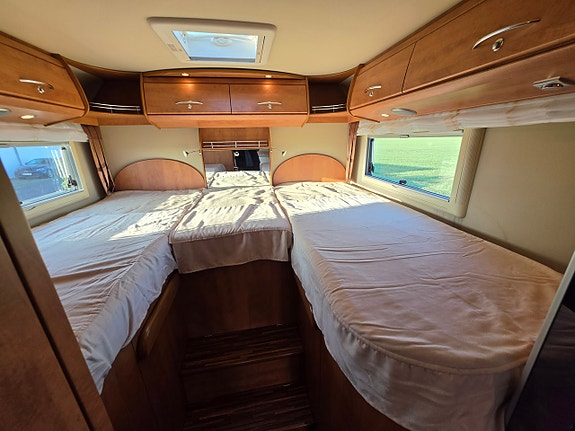Carthago CHIC C-LINE T-PLUS 4.8 5 of 14
