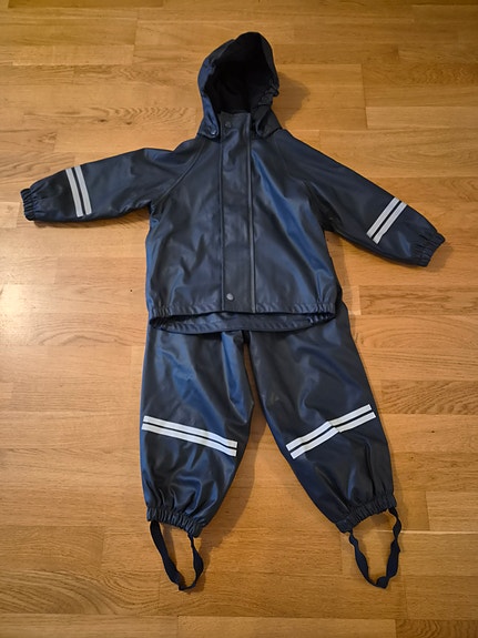 Product image 1 of 4