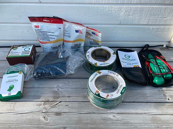 Product image 1 of 3