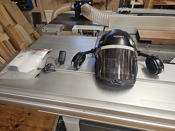 Product image 1 of 3