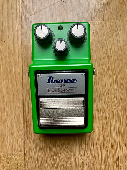 Product image 1 of 3