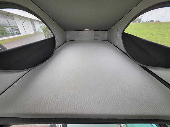 Volkswagen California Ocean 5 of 13