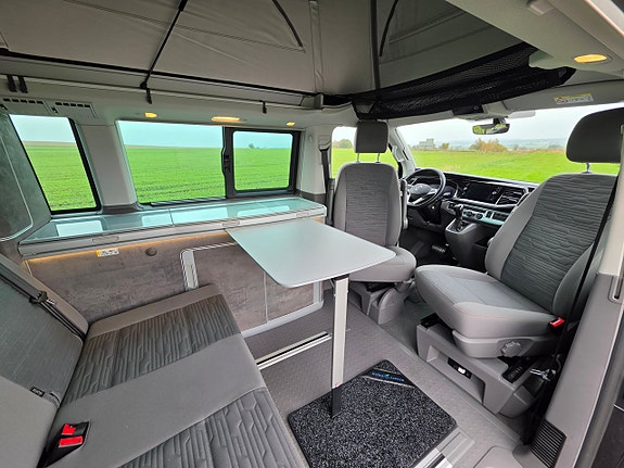 Volkswagen California Ocean 3 of 13
