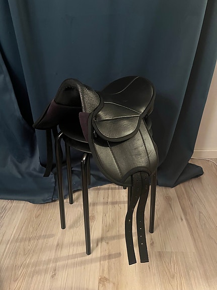 Product image 1 of 7