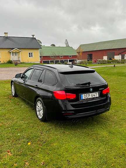 BMW 320d 4 of 10