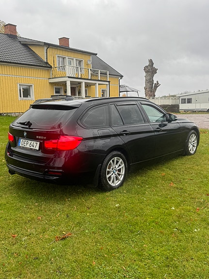 BMW 320d 3 of 10