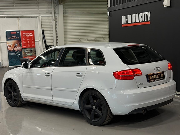 Audi A3 4 of 14