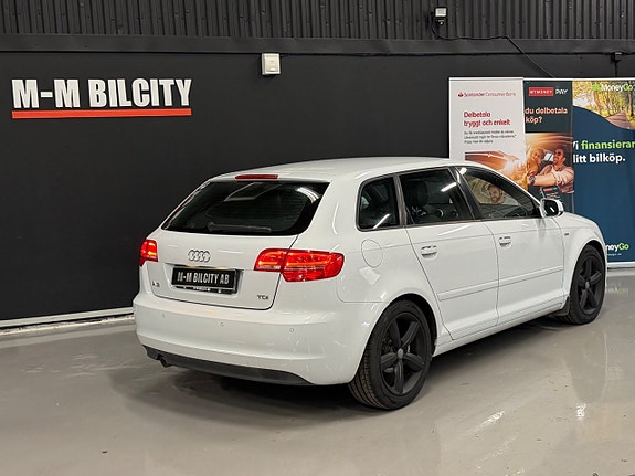 Audi A3 8 of 14