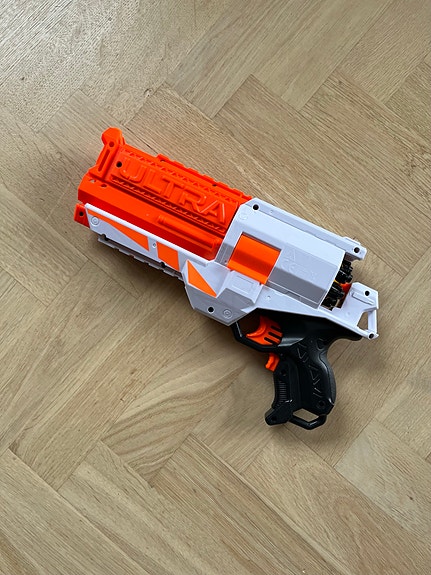Product image 1 of 2