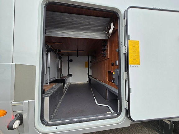 Adria Sonic Supreme I 810 11 of 21