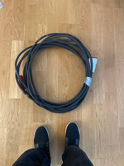 Product image 1 of 6
