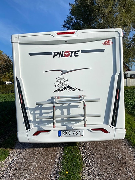 Pilote P 740 GJ Sensation Automat/ Alde/ Långbäddar 21 of 23