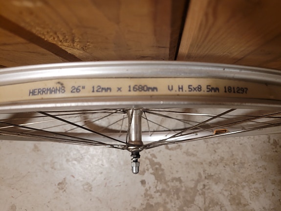 Product image 8 of 9