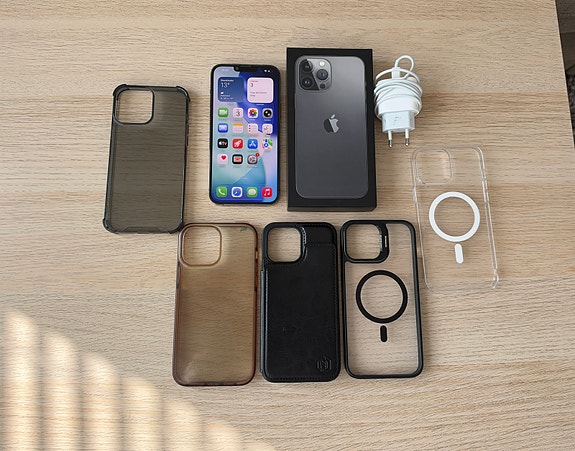 Product image 1 of 3