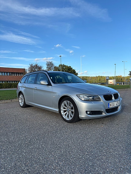 BMW 320d 3 of 10