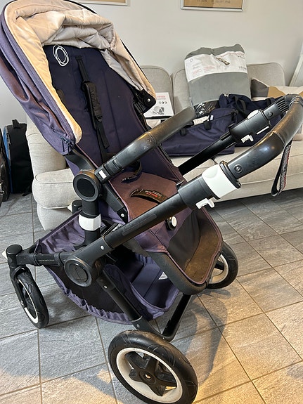 Product image 1 of 2