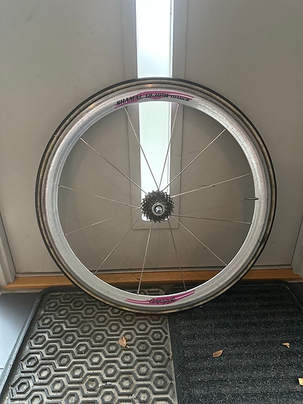 Product image 1 of 3