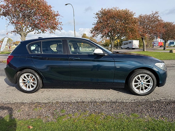 BMW 118d 5 of 12