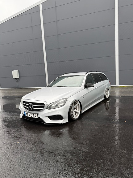 Mercedes-Benz E 220