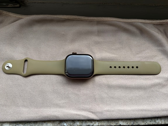 Product image 1 of 8