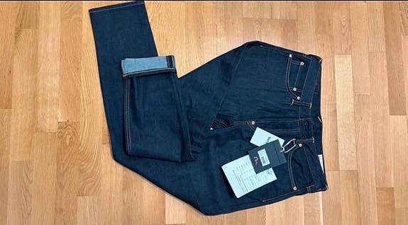 Product image 1 of 10
