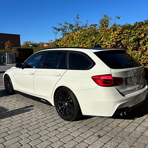 BMW 320d 3 of 15