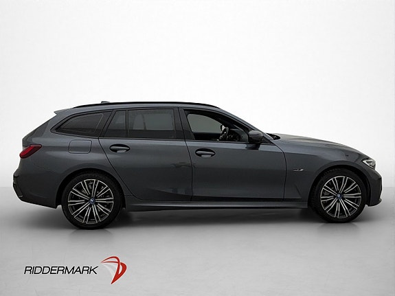 BMW 330e 4 of 30