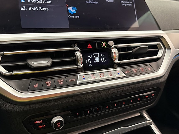 BMW 330e 26 of 30