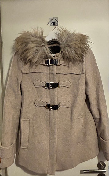 Product image 1 of 8