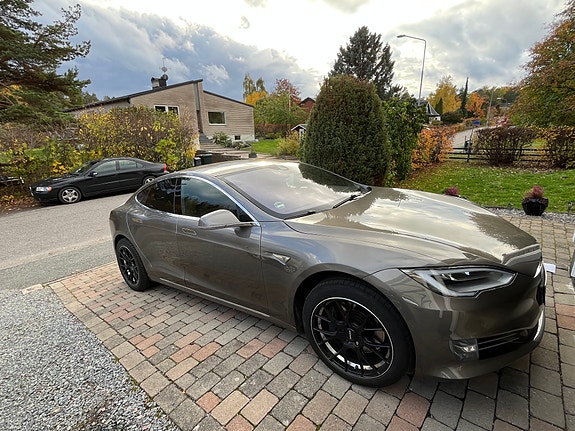 Tesla Unknown