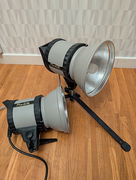Product image 1 of 9