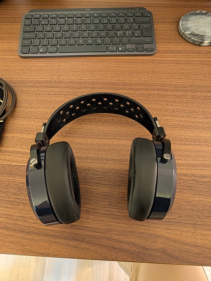 Product image 1 of 5