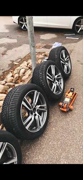 Volvo S60 9 of 9