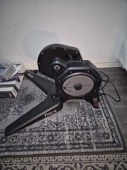 Product image 1 of 5