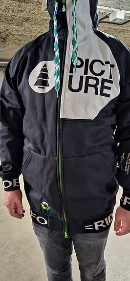 Product image 1 of 3