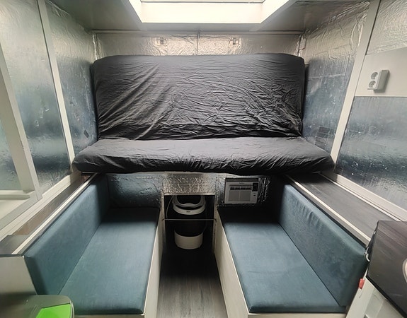 Nissan Interstar Ombyggd 3 of 16